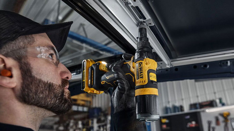 riveteuses sans fil XR 18 V DCF403D2GT-QW et DCF414E2GT-QW Dewalt riveteuses sans fil XR 18 V DCF403D2GT-QW et DCF414E2GT-QW Dewalt